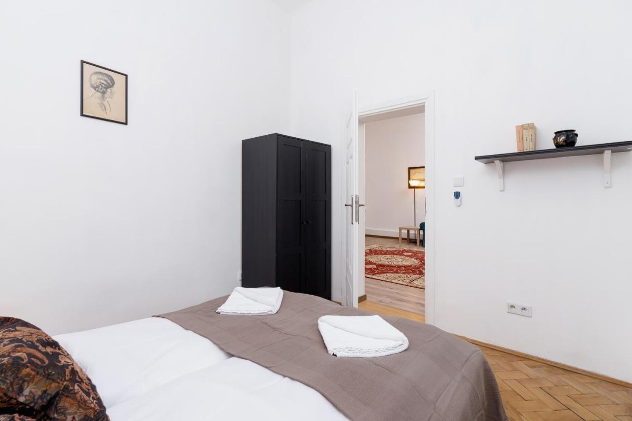 Apartment Pijarska Krakow By Noclegi Renters Esterno foto