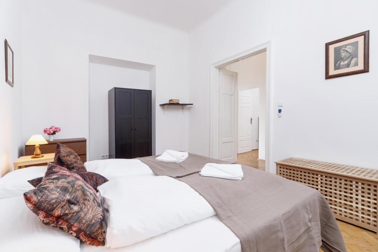 Apartment Pijarska Krakow By Noclegi Renters Esterno foto